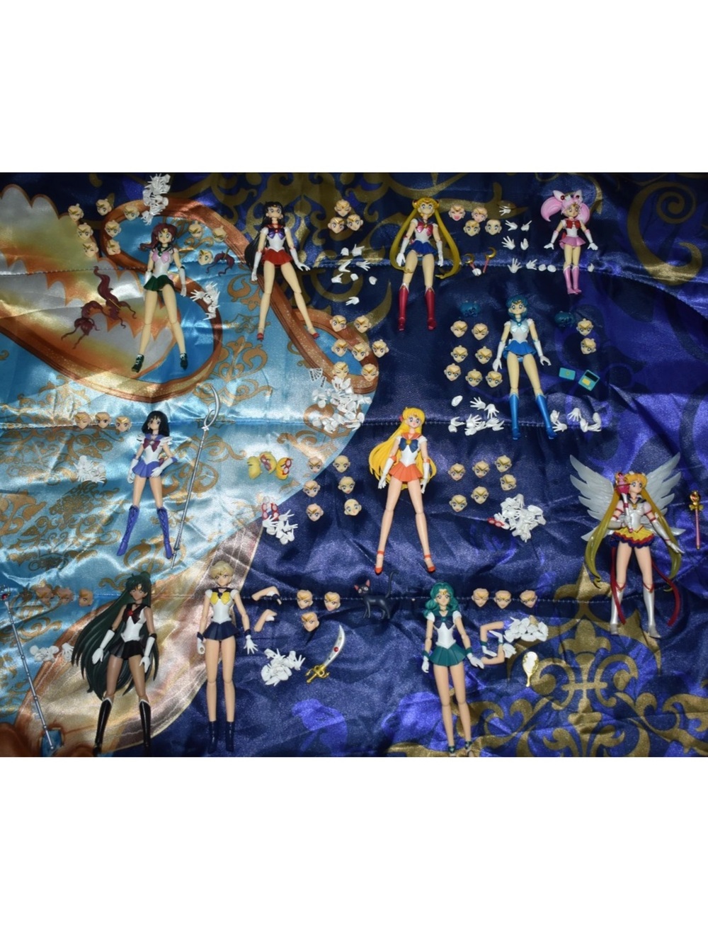 Authentic S.H. Figuarts Sailor Moon Anime Figure Lot – First Edition super faces